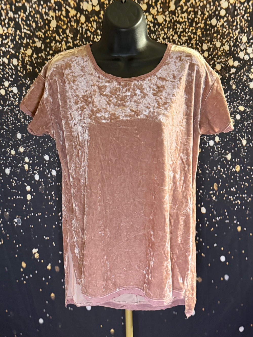 love, Fire Crushed Velvet Short Sleeve Top - Dusty Rose Pink